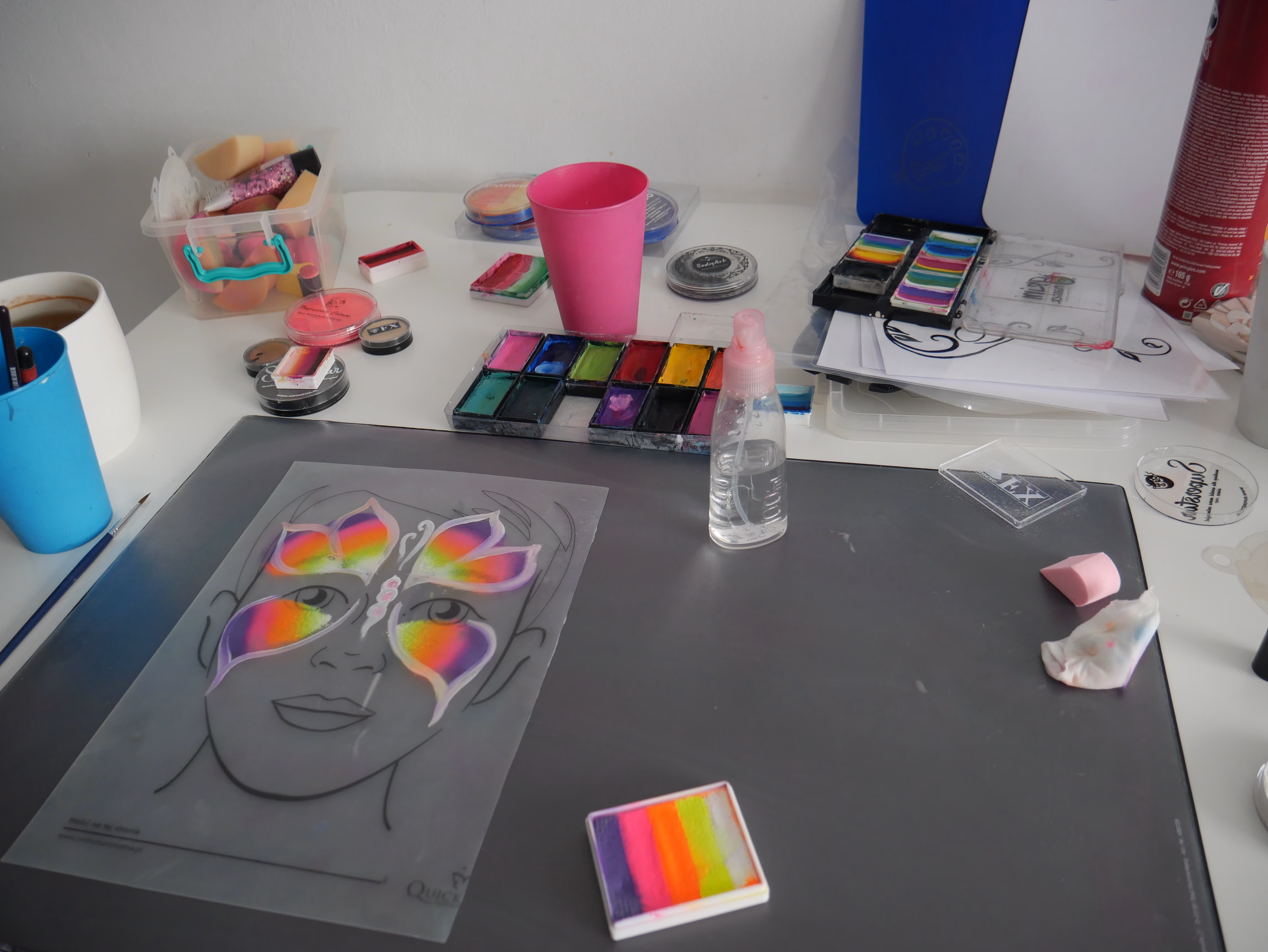 bezpieczne, hipoalergiczne farby do twarzy i ciała, zmywalne - w Lubinie, we Wrocławiu, w Brzegu, w Opolu, w Oławie, w Legnicy - zoptymalizowana wersja do szybkiego ładowania