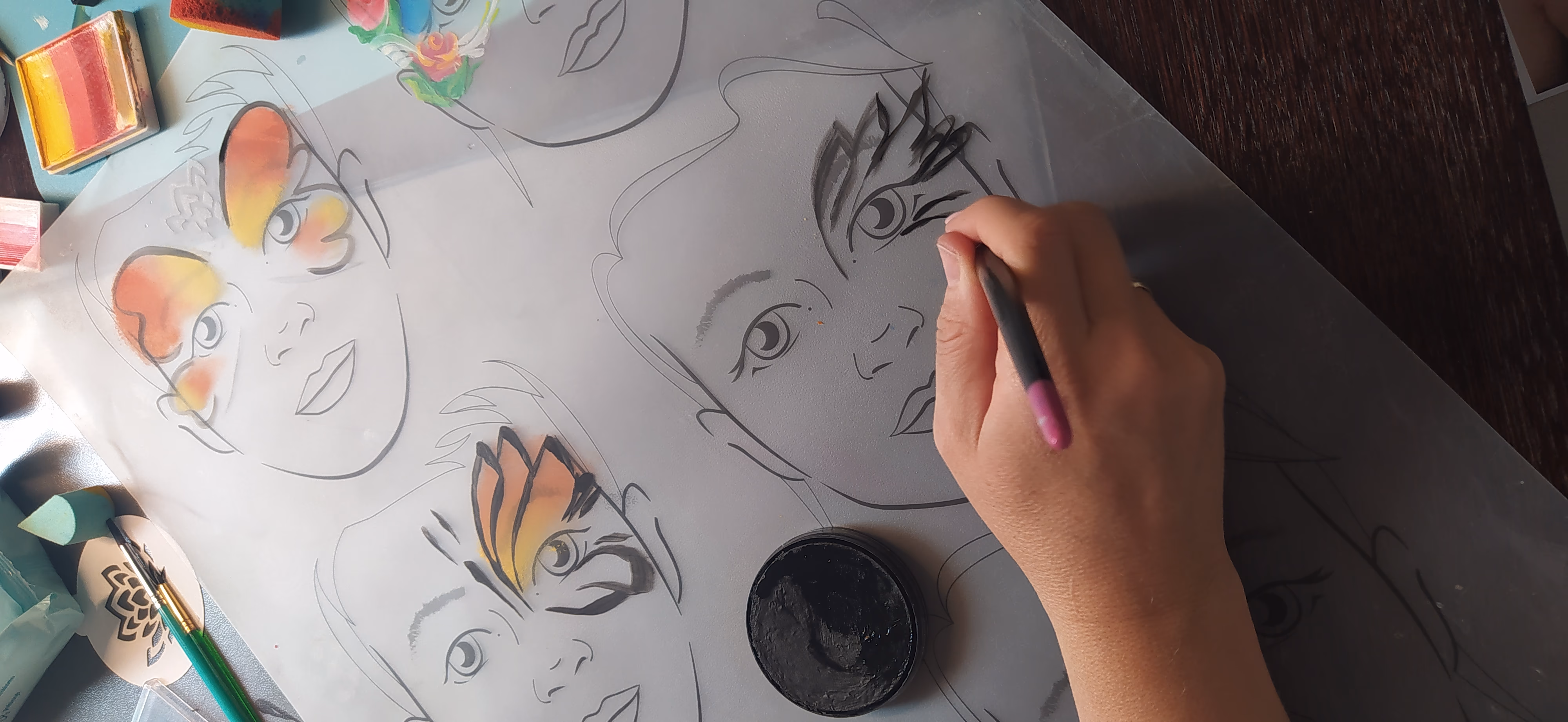 bezpieczne, hipoalergiczne farby do twarzy i ciała, zmywalne - w Lubinie, we Wrocławiu, w Brzegu, w Opolu, w Oławie, w Legnicy - zoptymalizowana wersja do szybkiego ładowania